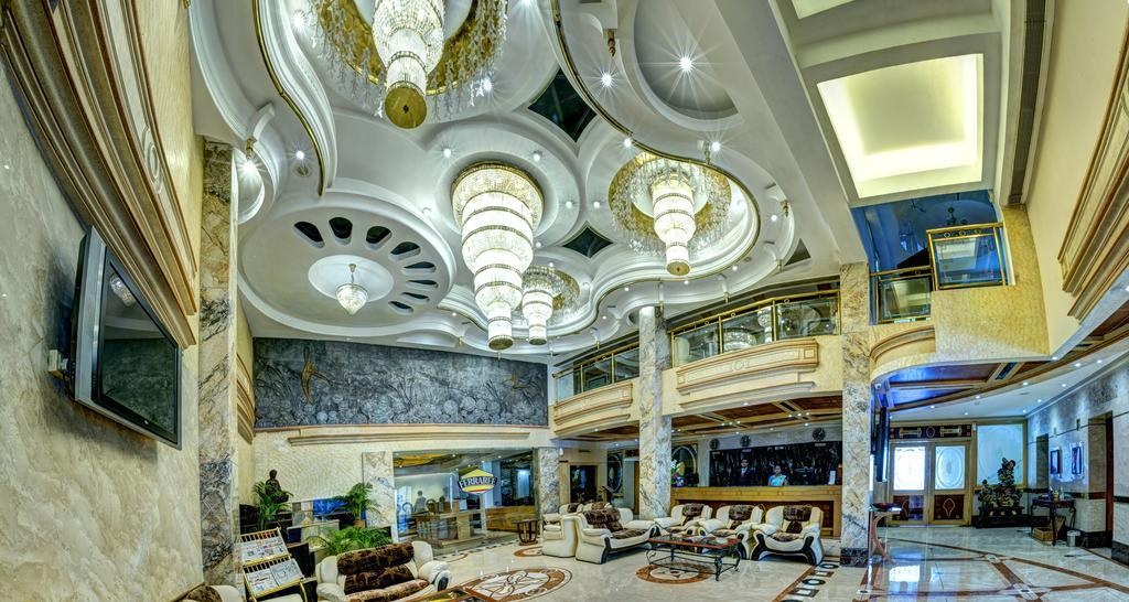 Hotel Benzz Park Ченнаї Екстер'єр фото