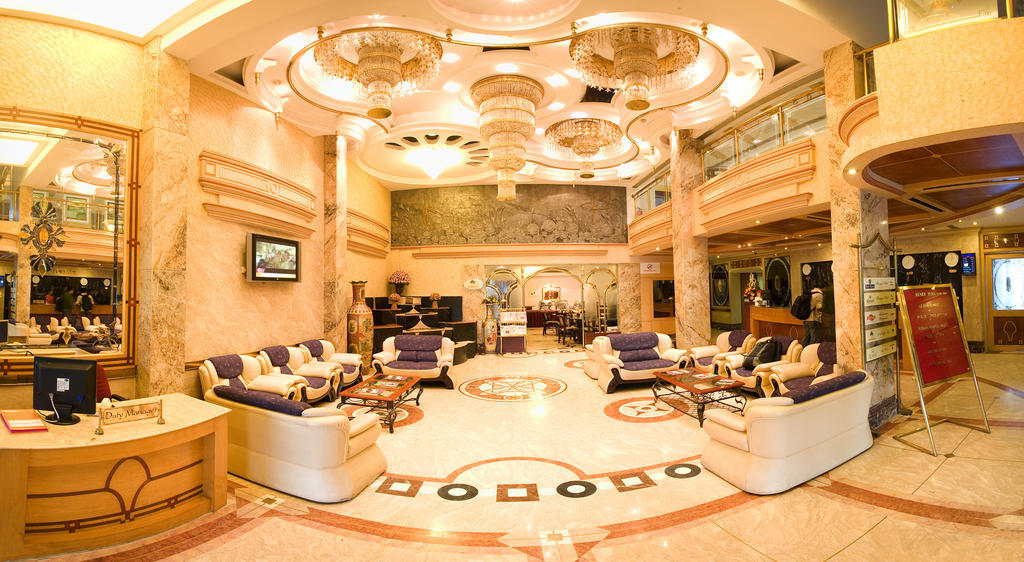 Hotel Benzz Park Ченнаї Екстер'єр фото